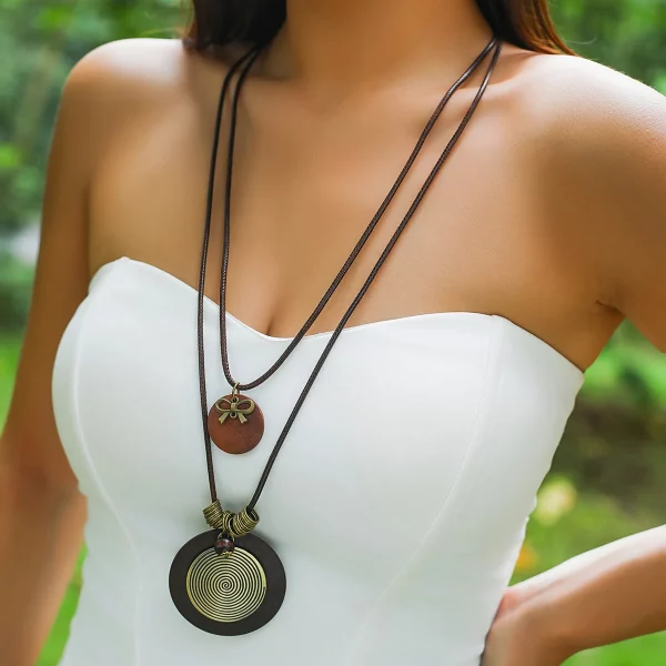 Round Wooden Pendant Necklace - Image 3